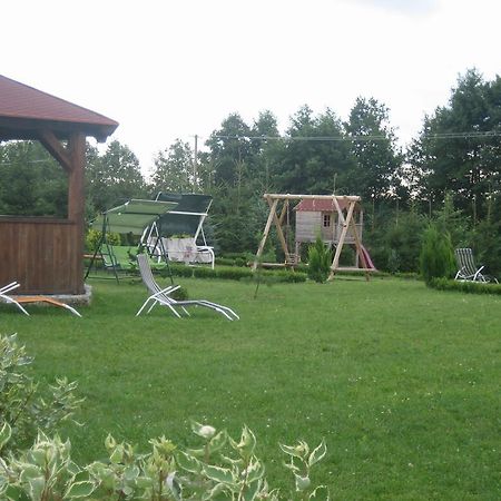Gosciniec Rycerski Paprotki Exterior foto