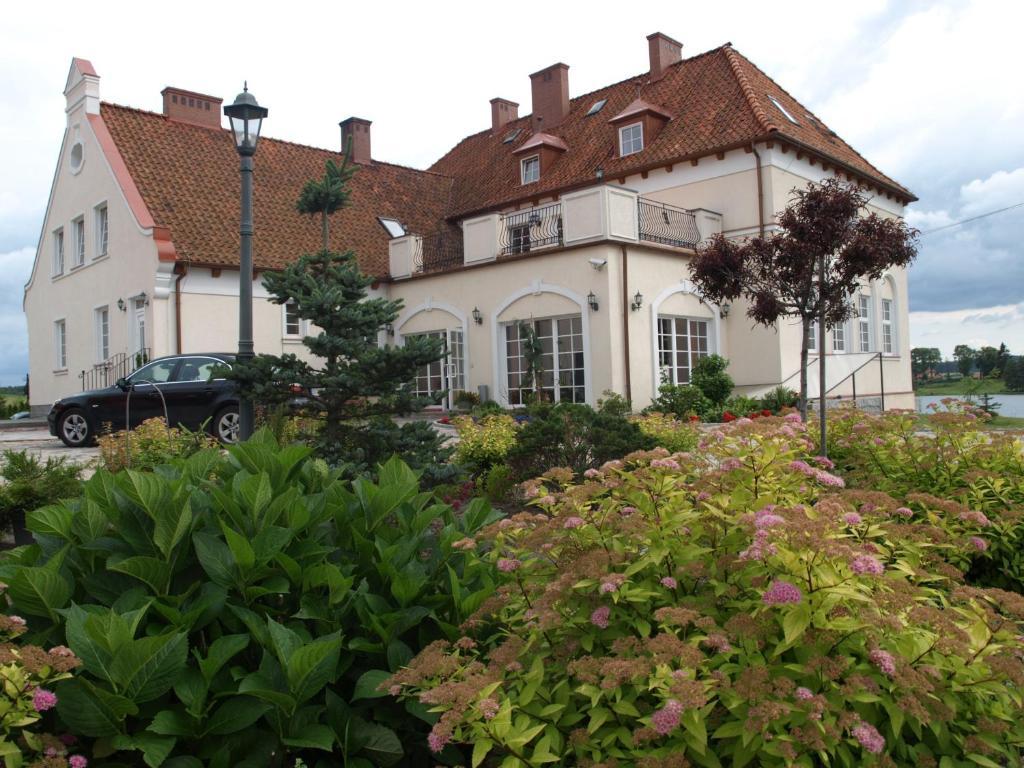 Gosciniec Rycerski Paprotki Exterior foto