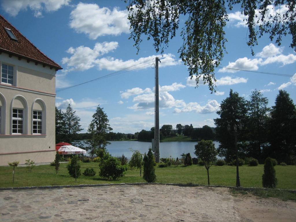 Gosciniec Rycerski Paprotki Exterior foto
